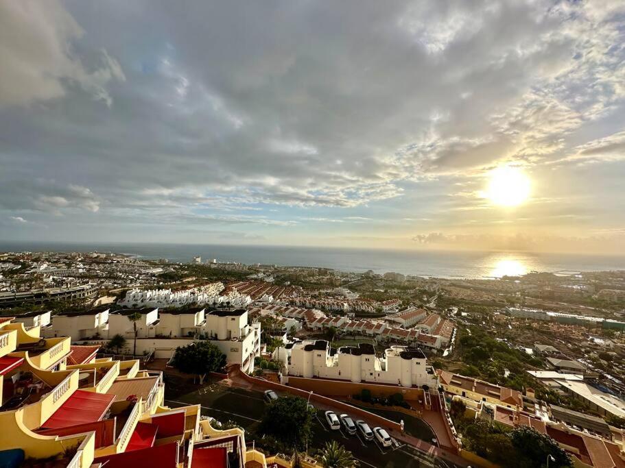 Penthouse With Ocean Views - Torviscas Appartement Costa Adeje  Buitenkant foto