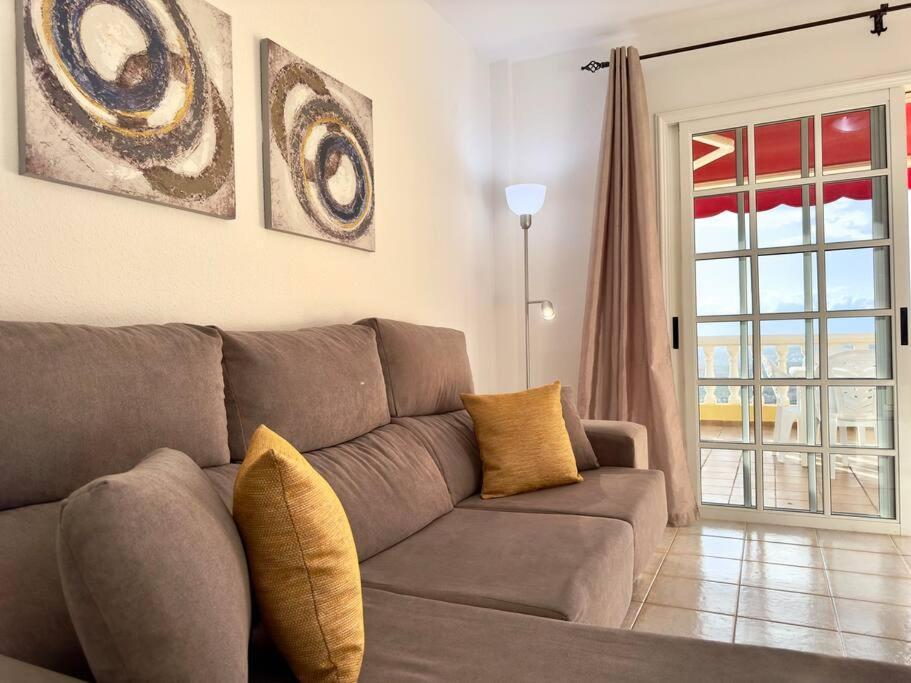 Penthouse With Ocean Views - Torviscas Appartement Costa Adeje  Buitenkant foto