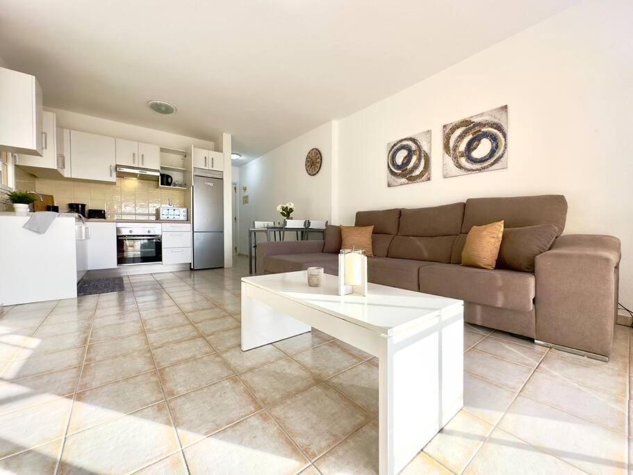 Penthouse With Ocean Views - Torviscas Appartement Costa Adeje  Buitenkant foto