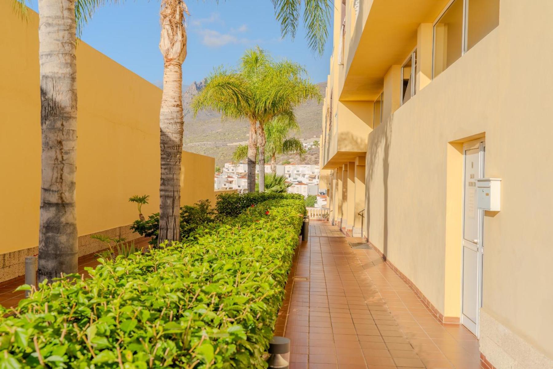 Penthouse With Ocean Views - Torviscas Appartement Costa Adeje  Buitenkant foto